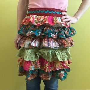 Ruffled apron